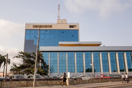 Ghana announces external debt payment suspension, slipping into default