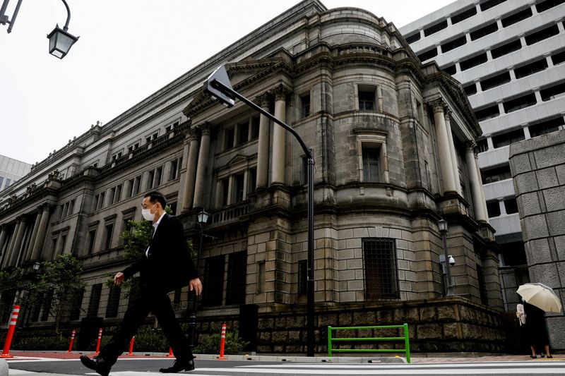 Japan govt to revise statement with BOJ to water down price target