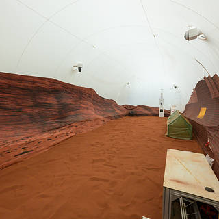 NASA Invites Media to See Mars Habitat Before Crew Enters for One Year