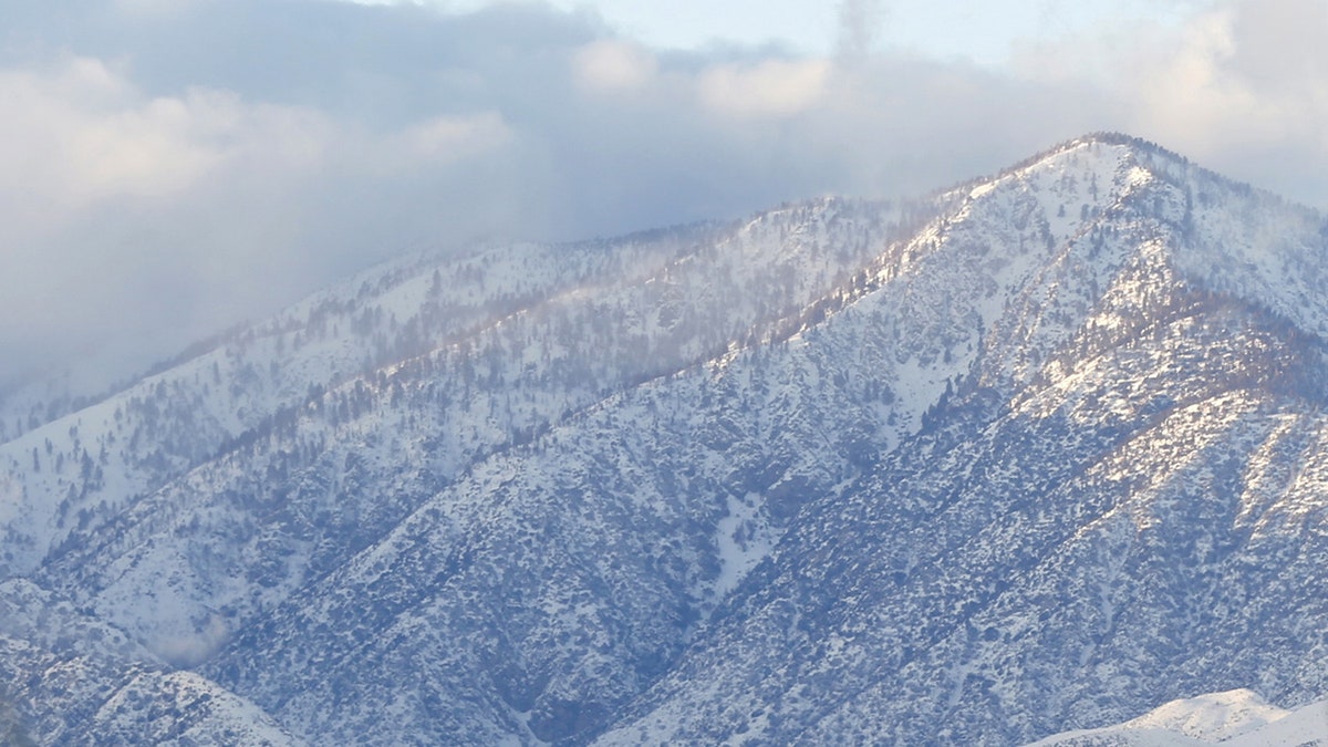 Teen hikers stranded in California snowstorm for days huddled together to survive, authorities say